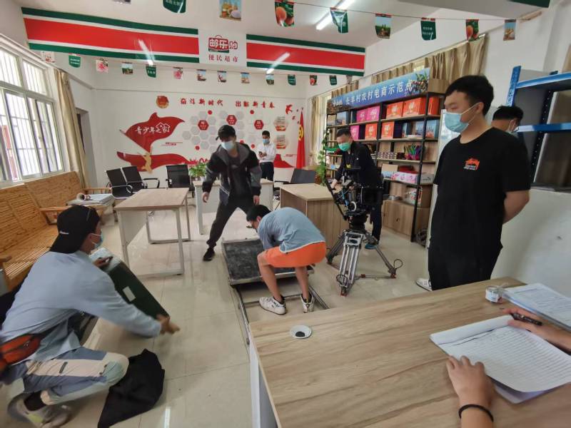 追星女孩心理学分析报告：和平县广告片拍摄公司揭秘饭圈应援式传播逻辑